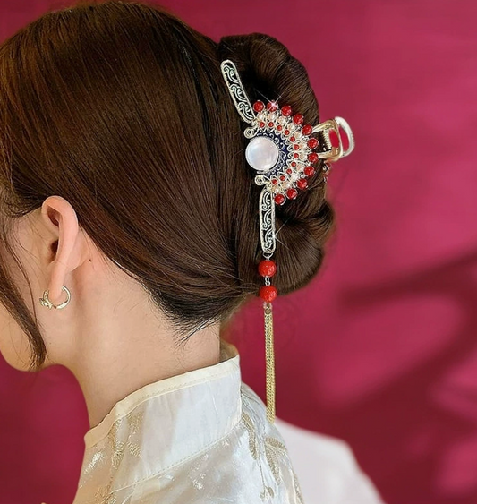 Épingle à cheveux chinoise ornée de perles – bijou de coiffure élégant